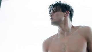 Eva Lobau - Einsamkeit und Sex und Mitleid (2017) celeb naked(1)