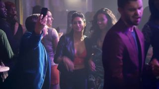 Jeanine Mason, Chloe Bridges - Daytime Divas s01e01 (2017) celeb hot movie scene