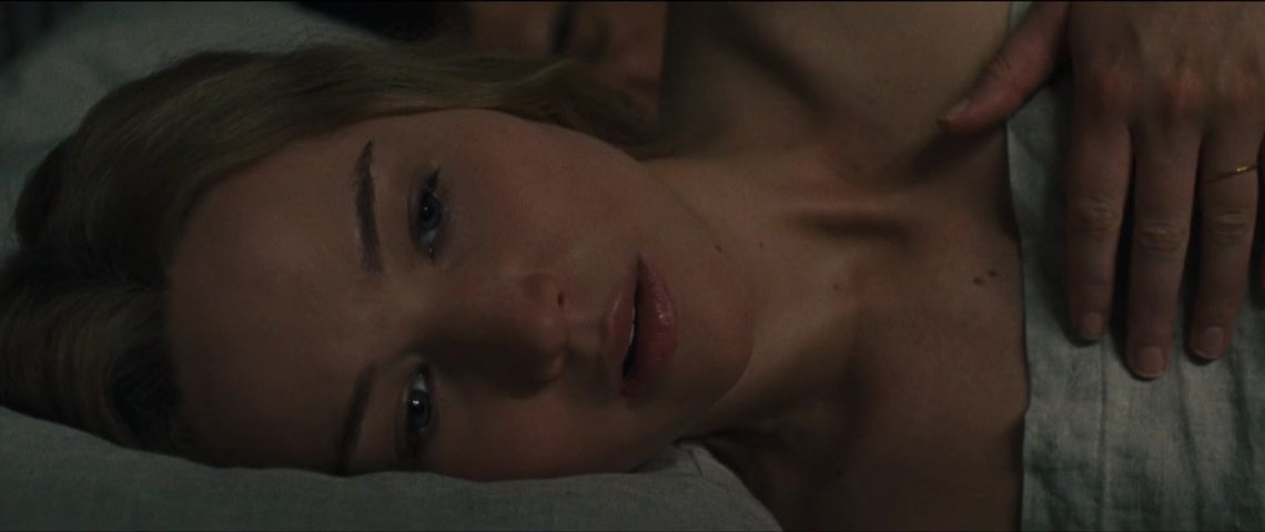 Jennifer lawrence topless mother