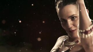 Joana Gatis, Thaíssa Cavalcanti, and other - Soledad (2015) sexy topless scenes