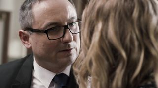 Karolina Szymczak - Polityka (2019) celebrity hot movie scene