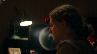 Simona Brown, Tallulah Haddon - Kiss Me First s01e02 (2018) celebrity hot scene