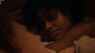 Simona Brown, Tallulah Haddon - Kiss Me First s01e02 (2018) celebrity hot scene