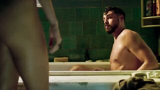 Sophie Charlotte, Maria Casadevall - Ilha de Ferro s01e04 (2018) celeb nude scene