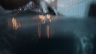 Adele Simphal, Amelie Daure - Face au Diable s01e02-07 (2016) celebs topless scenes