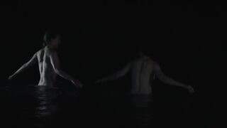 Ariane Labed, Stephanie Sokolinski (Soko) - Voir du pays (2016) celebrity hot movie scene