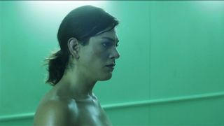 Daniela Vega - Une femme fantastique (2017) celebrity hot scene