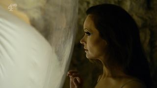 Essie Davis, and other - Philip K. Dick's Electric Dreams s01e06 (2017) celeb topless scenes