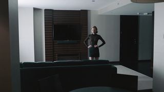 Gillian Williams, Louisa Krause - The Girlfriend Experience s02e01 (2017) sexy naked