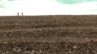 Natalia Huarte, Paloma Zavala - Naranjas amargas (Bitter oranges) celeb topless scenes