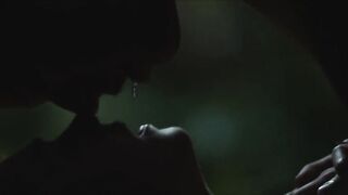 Victoria Carmen Sonne - I blodet (2016) sexy naked