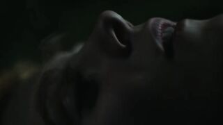 Victoria Carmen Sonne - I blodet (2016) sexy naked