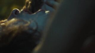 Victoria Carmen Sonne - I blodet (2016) sexy naked