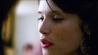Adele Exarchpoulos - Orpheline (2016) celebrity hot scene