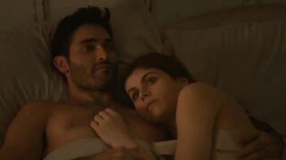 Alexandra Daddario, Kimiko Glenn, Sunita Mani - Can You Keep a Secret (2019) sexy topless scenes