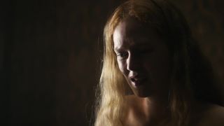 Dakota Fanning, Rosy McEwan nude - The Alienist s02e05-07 (2020)