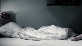 Julia Kijowska - Zjednoczone stany milosci (2016) celebs topless scenes