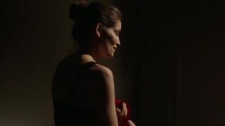 Lily-Rose Depp, Laetitia Casta - L'homme fidele (2018) celeb naked