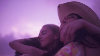 Lucia Uribe, Tessa Ia, Barbara Lopez - Unstoppable (Desenfrenadas) s01e07 (2020) sexy hot movie scene