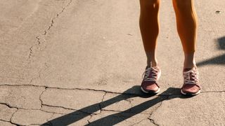 Mishel Prada, Roberta Colindrez, Melissa Barrera - Vida s03e02 (2020) celebs topless scenes