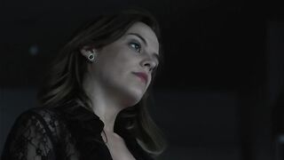 Riley_Keough_-_The_Girlfriend_Experience_s01e13_ (2016)