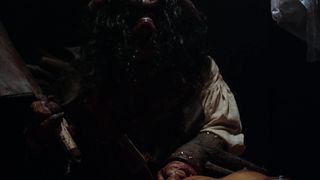 Victoria De Mare, Victoria Levine, Aja Noel - Pigster (2016) thriller erotic hot scene