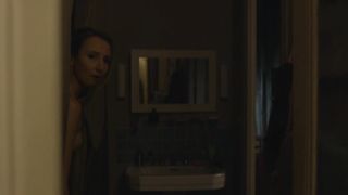 Audrey Lamy, Victoria Olloqui - Tout pour etre heureux (2015)celebrity hot video scene