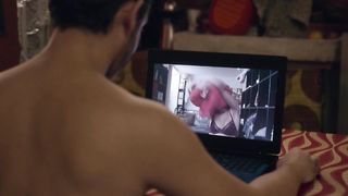 Audrey Lamy, Victoria Olloqui - Tout pour etre heureux (2015)celebrity hot video scene