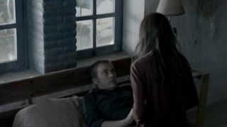 Elena Anaya - Lejos del mar (2015) celeb hot video scene