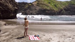 Emma Leonard - 800 Words s01e01 (2015) celebs hot video scene