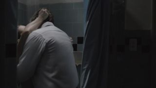 Gabriela Duarte - Ninguem Ama Ninguem... Por Mais de Dois Anos (2015) actress hot video scene