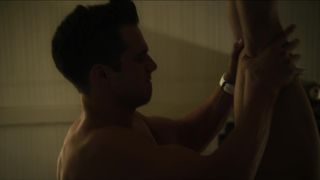Melissa Rauch naked - The_Bronze (2015) Funny Sport Nude Scene