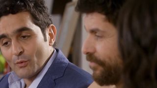 Vimala Pons, Agnes Jaoui - Je Suis A Vous Tout De Suite (2015) celeb topless scenes