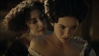 Alexia Giordano, Maddison Jaizani, Valerie Thoumire - Versailles s01e01 (2015) celebs hot movie scene