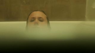 Alina Levshin - Schuld s01e05 (2015) Naked Actress in Bathroom