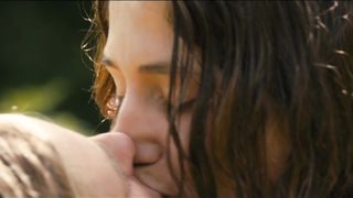 Cecile De France, Izia Higelin - La belle saison (2015) celeb hot scene