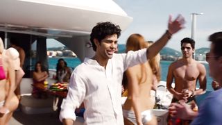 Christine Donlon, Nina Agdal, Emmanuelle Chriqui, and other - Entourage (2015) celeb hot scene