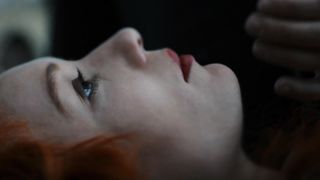 Chulpan_Khamatova nude - Sindrom_Petrushki (2015)