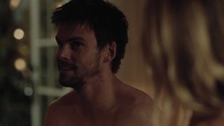 Eliza_Coupe_-_Casual_s01e06 (2015)