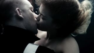 Gemita_Samarra naked -_Pressure (2015)