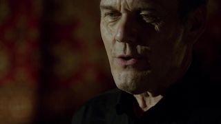 Inge_Beckmann_-_Dominion_s02e02 (2015)