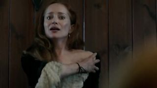 Lotte_Verbeek naked -_Outlander_s01e11 (2015) Topless Scene