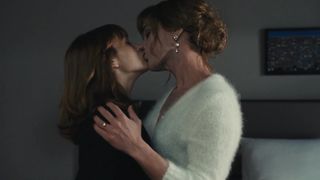 Anais Demoustier naked -_Une_nouvelle_amie (2014)