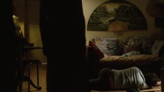 Gaby_Hoffmann__Alison_Sudol__Amy_Landecker_-_Transparent_s01e01 (2014)