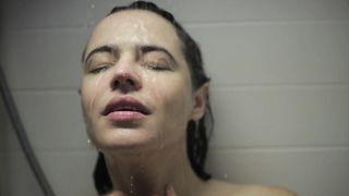 Giorgia Sinicorni, Giovanna Di Rauso - Halina (2014) celebrity nude video