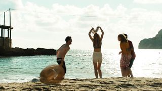 Imogen_Poots_-_A_Long_Way_Down (2014)