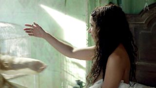Jessica Parker Kennedy, Hannah New - Black Sails s01e02 (2014) Hot Movie Scenes hot scene