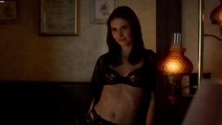 Karolina_Wydra_-_True_Blood_s07e06 (2014)