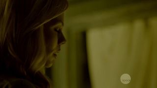 Laura_Vandervoort_-_Bitten_s01e02 (2014)