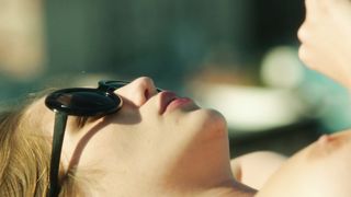 Lina Esco, Lola Kirke nude - Free_the_Nipple (2014)